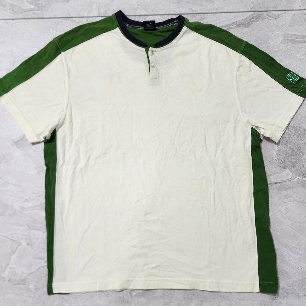 Nike Men's T-Shirt Beige/Green Size Medium